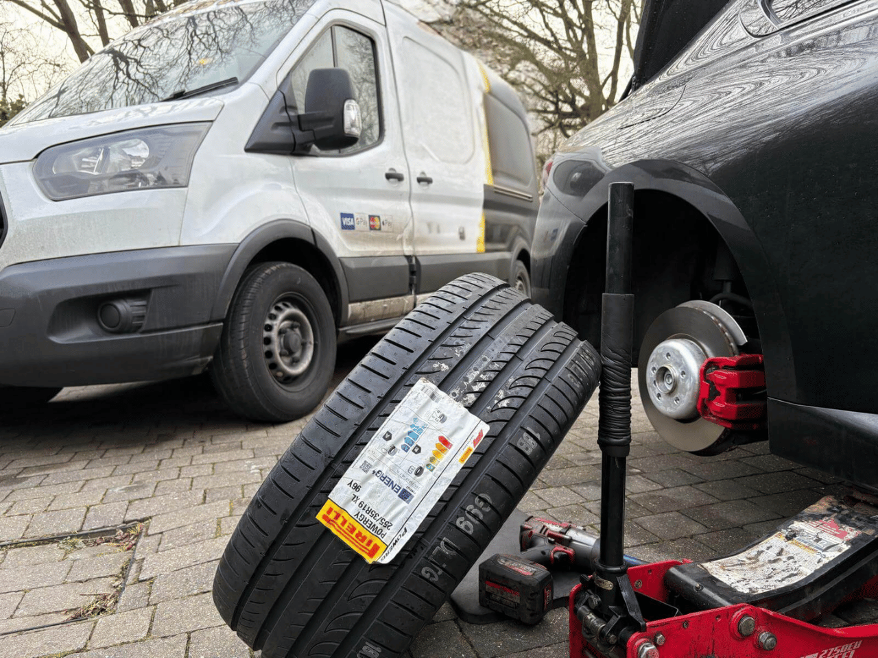 Mobile Tyre